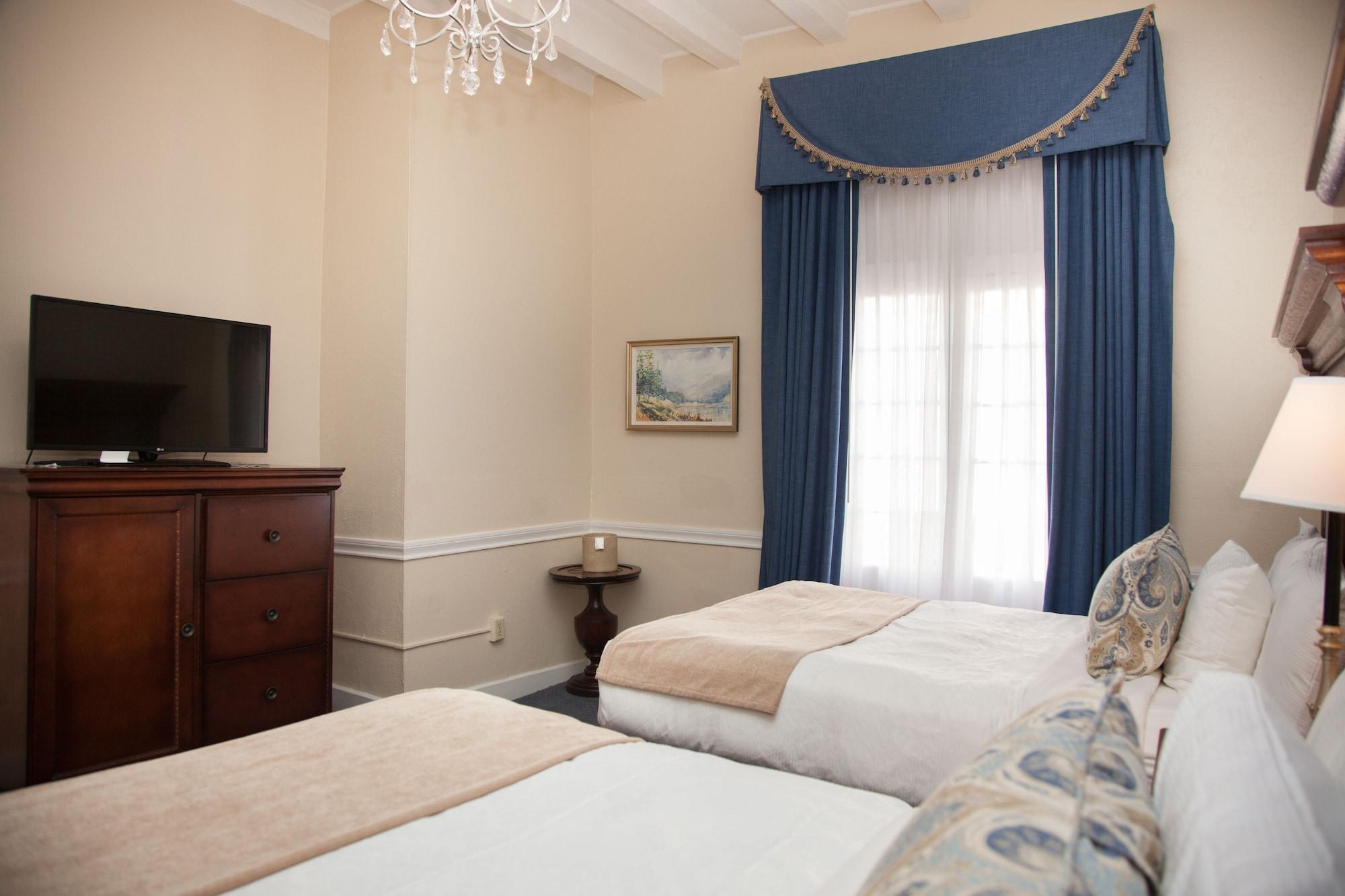 Hotel St. Pierre French Quarter Новий Орлеан Екстер'єр фото