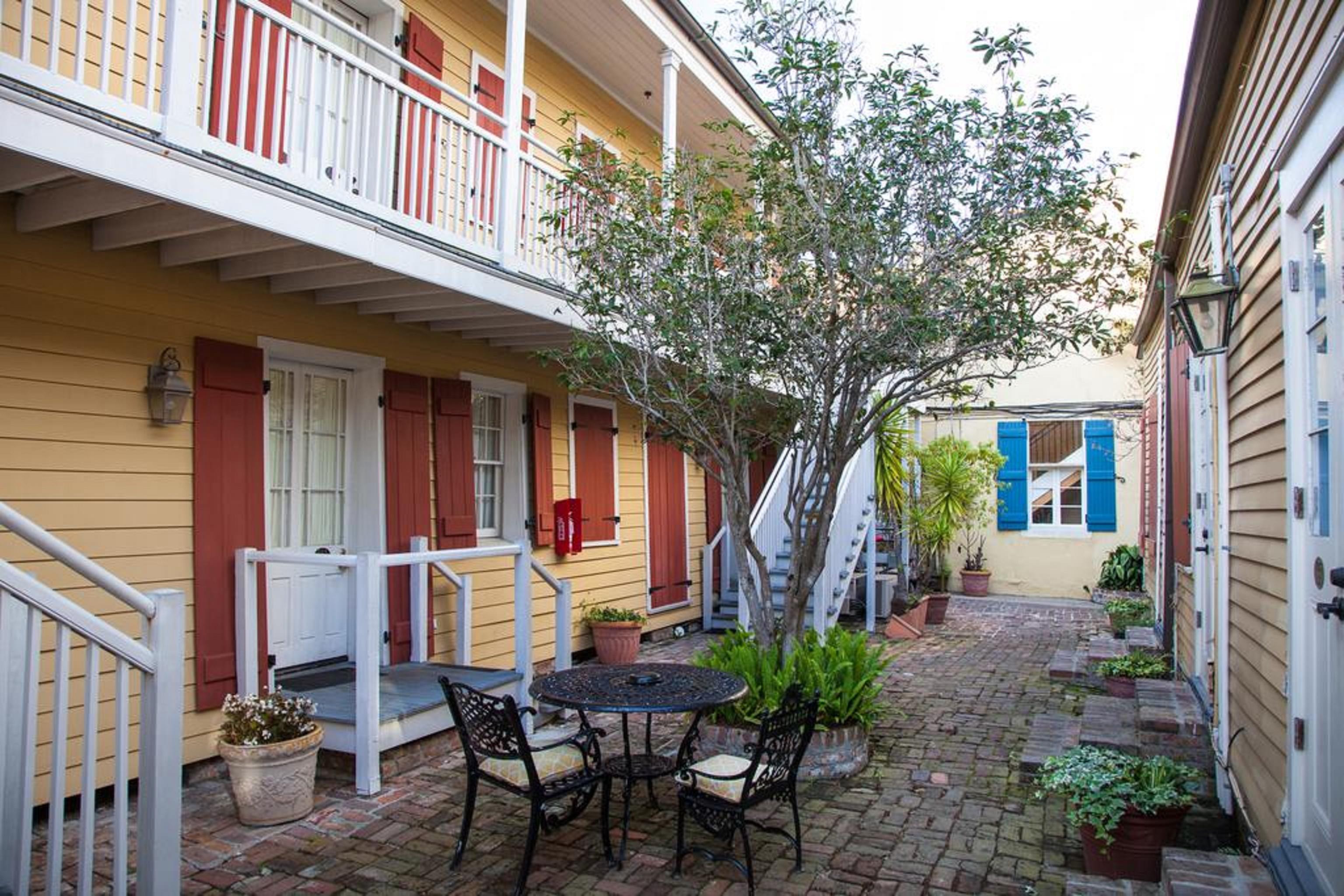 Hotel St. Pierre French Quarter Новий Орлеан Екстер'єр фото