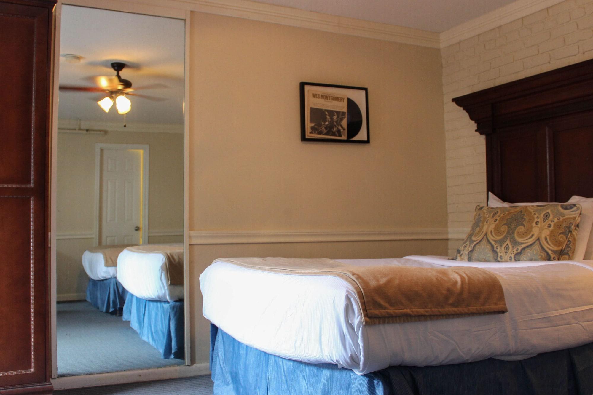 Hotel St. Pierre French Quarter Новий Орлеан Екстер'єр фото