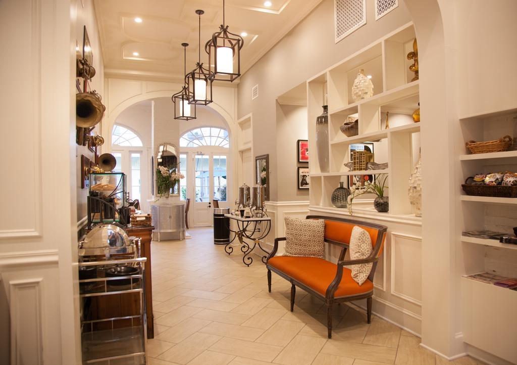 Hotel St. Pierre French Quarter Новий Орлеан Екстер'єр фото